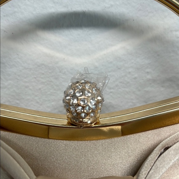 Alessia | Satin Clutch w/ Bow Accent ✨ - Picture 2 of 8